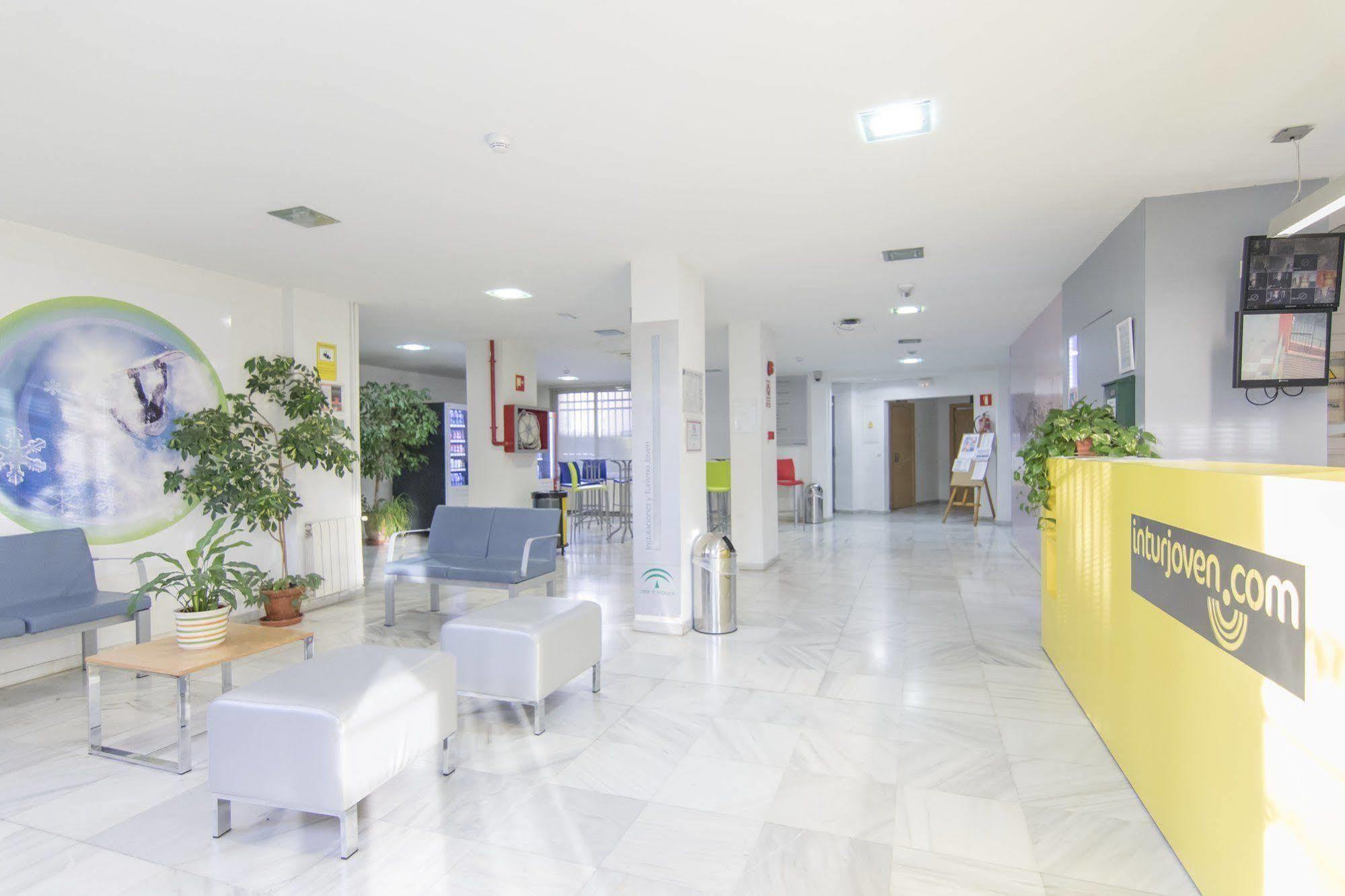 Albergue Inturjoven Granada Exteriör bild